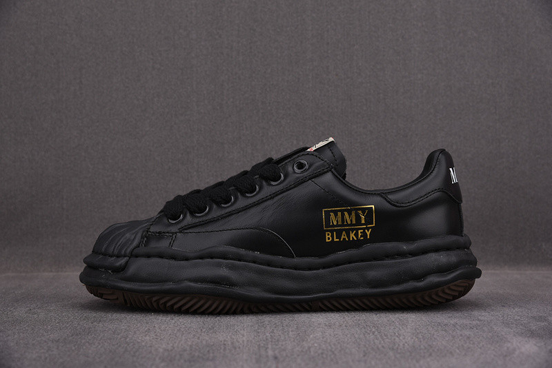 maison mihara yasuhiro sneaker