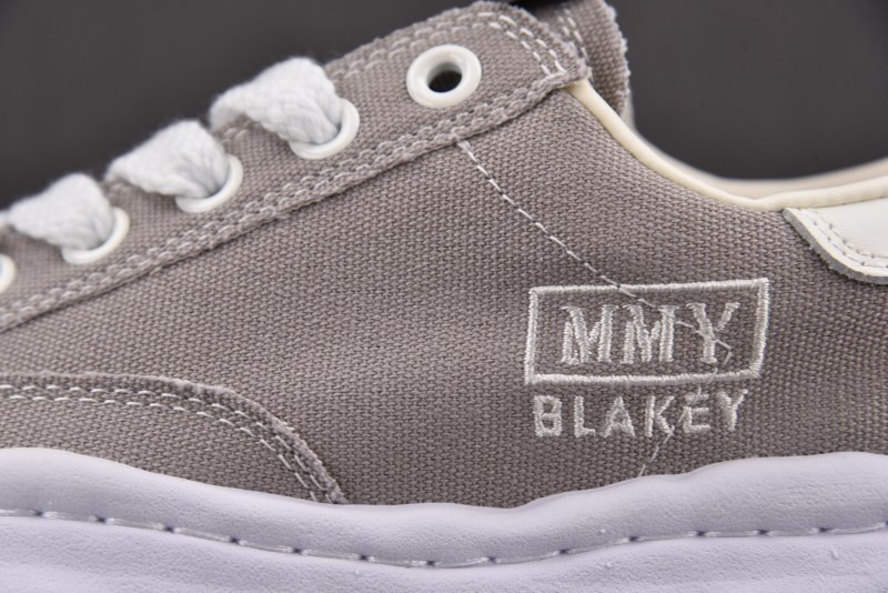 Ma1s0n mihara yasuhiro sneaker