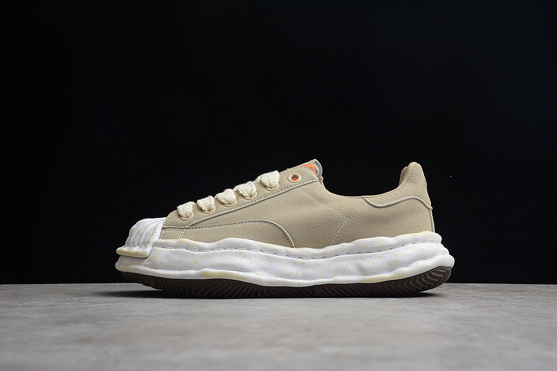 maison mihara yasuhiro sneaker