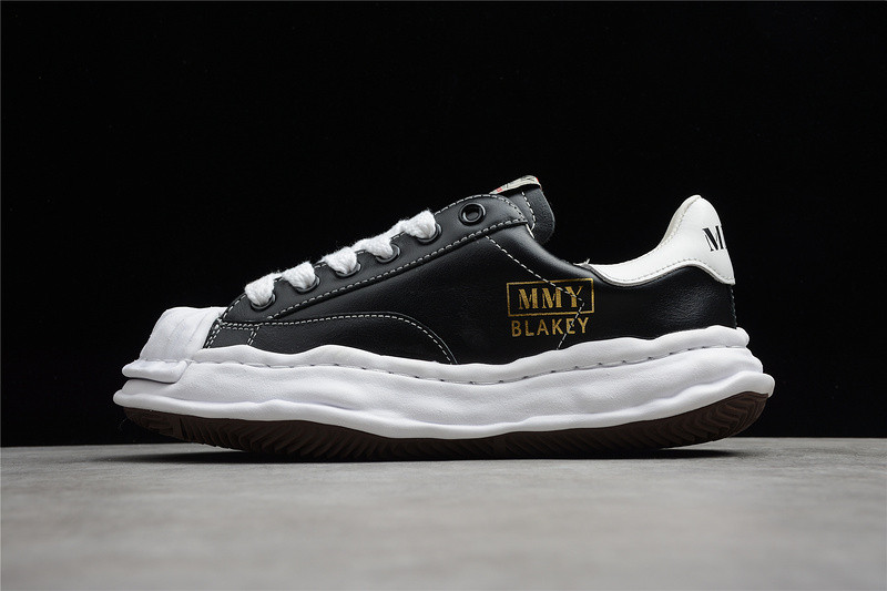 maison mihara yasuhiro sneaker