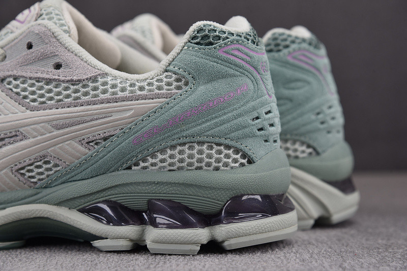 As*ic*s gel kayano 14 