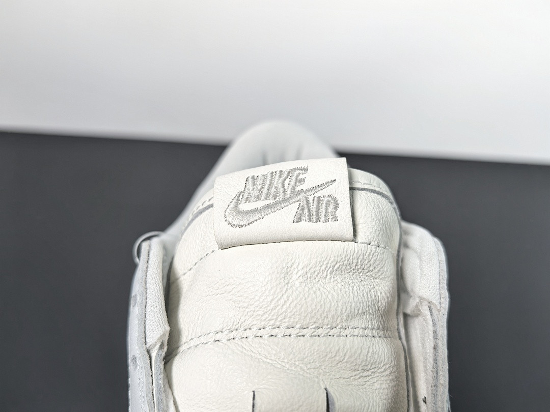 Air Jordan 1 Low OG “Floral Swoosh” IF4391-100