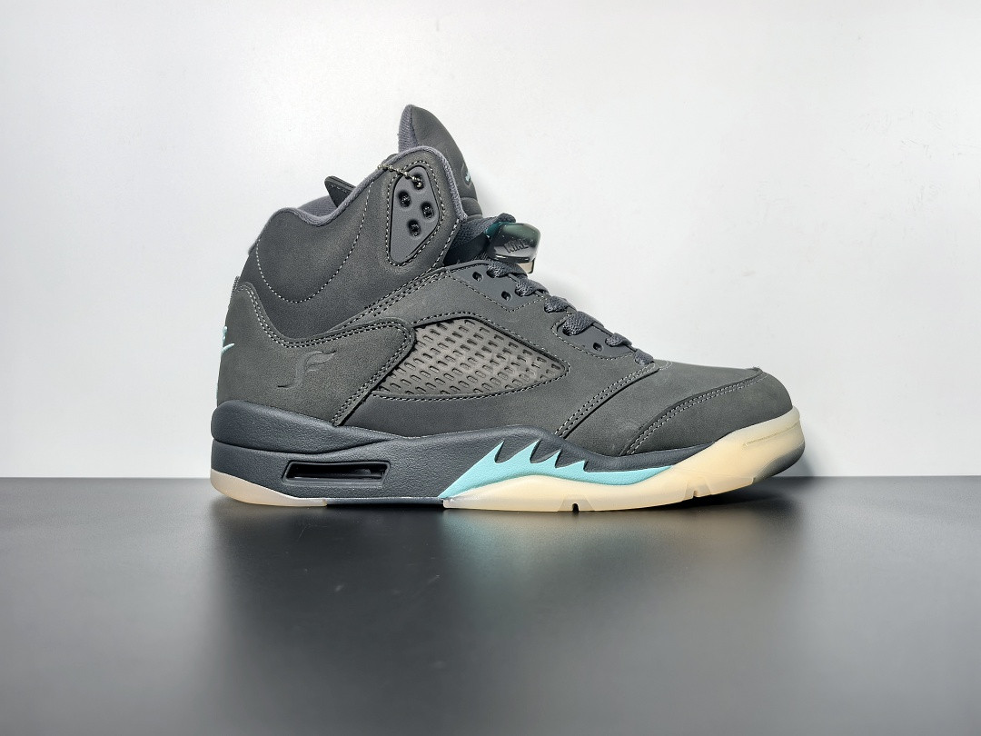 Air Jordan 5 Retro SoleFly Black Aurora Green IU0734-001