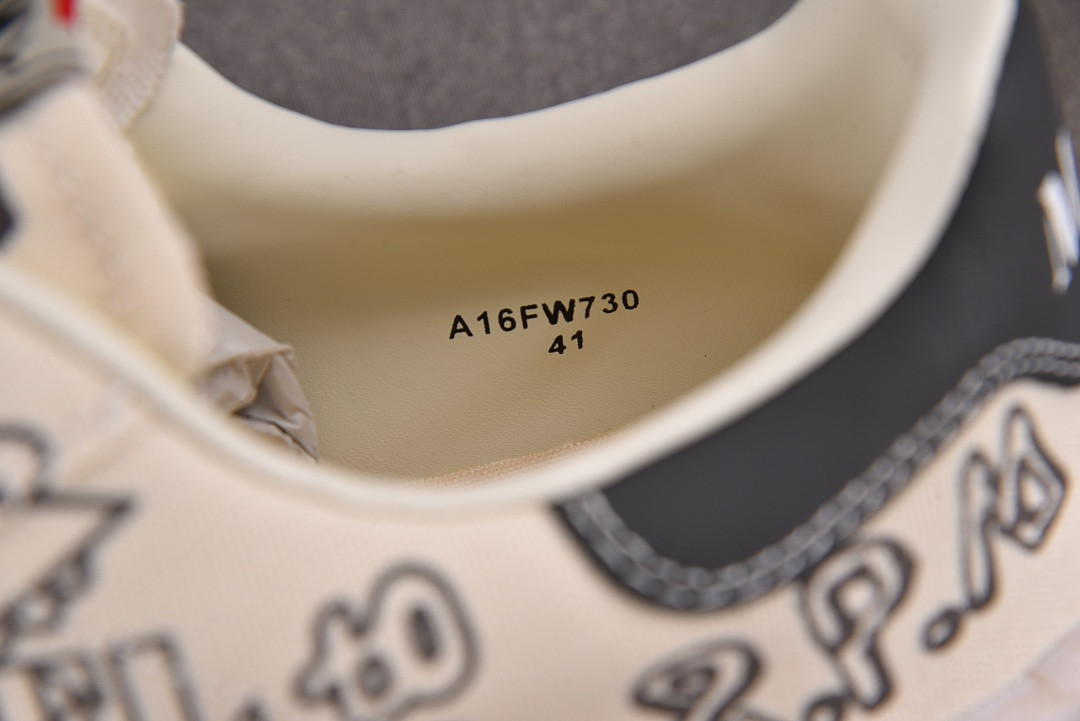 Ma1s0n MIHARA YASUHIRO Sneaker