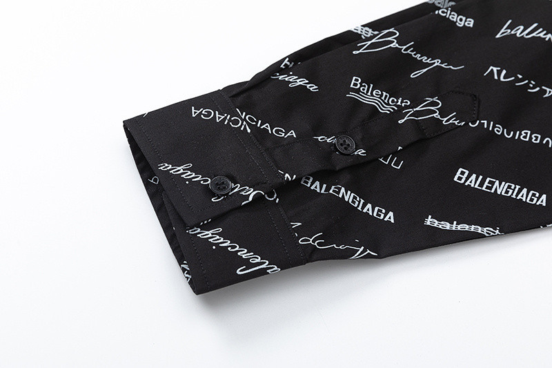 Ba*len*cia*ga clothes