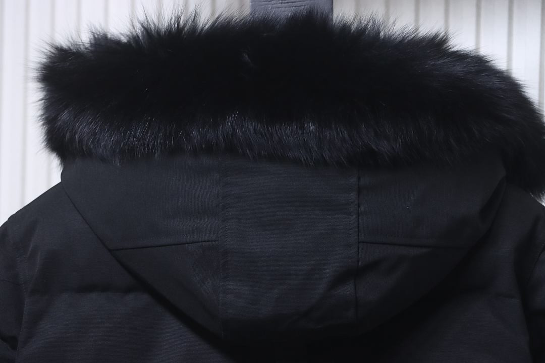 Moose Knuckles