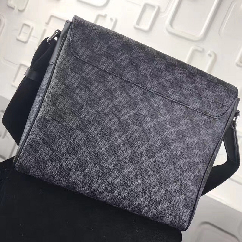 LVT PURSE