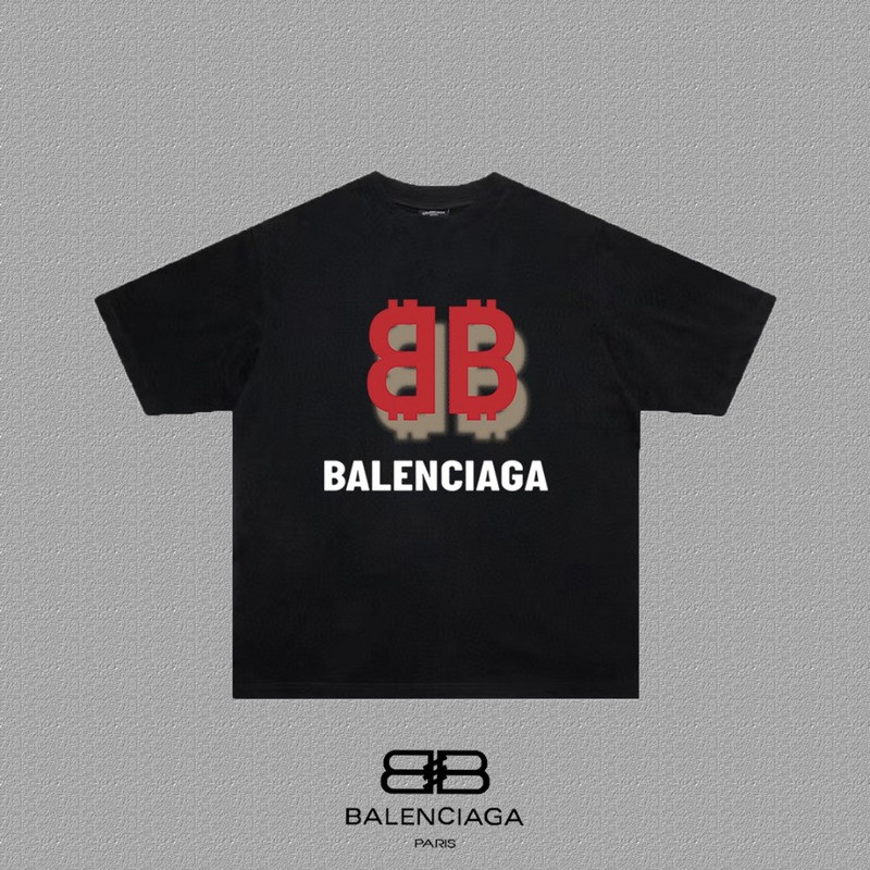 Ba*len*cia*ga clothes