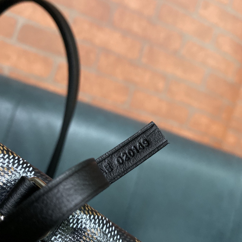 GOYARD PURSE