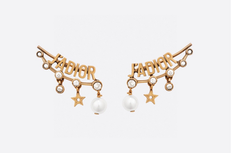 d10r earring