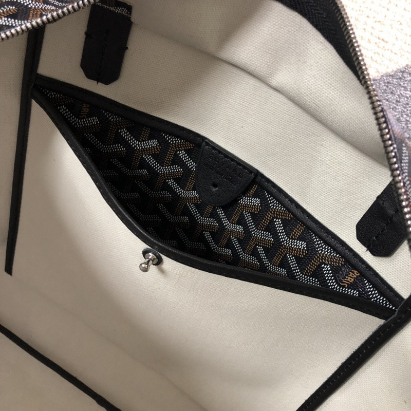 GOYARD PURSE