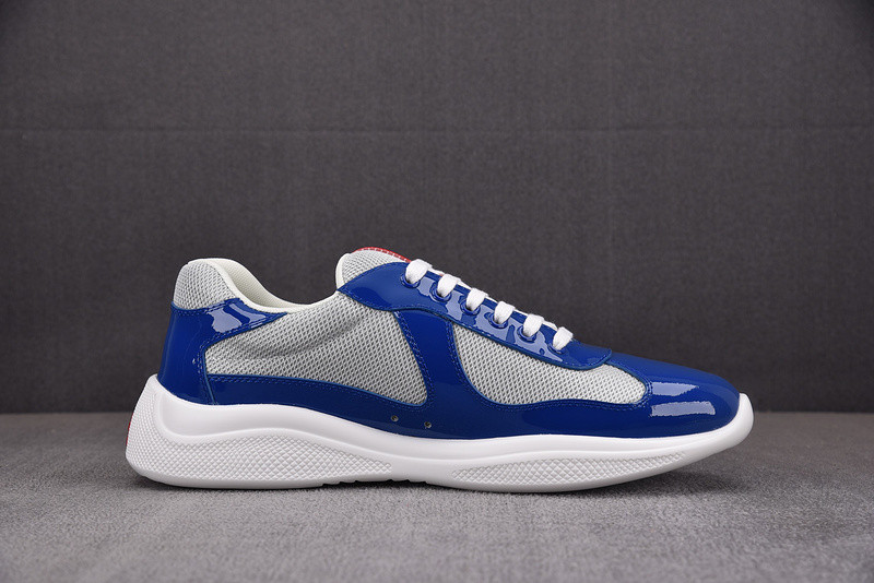 pr sneaker