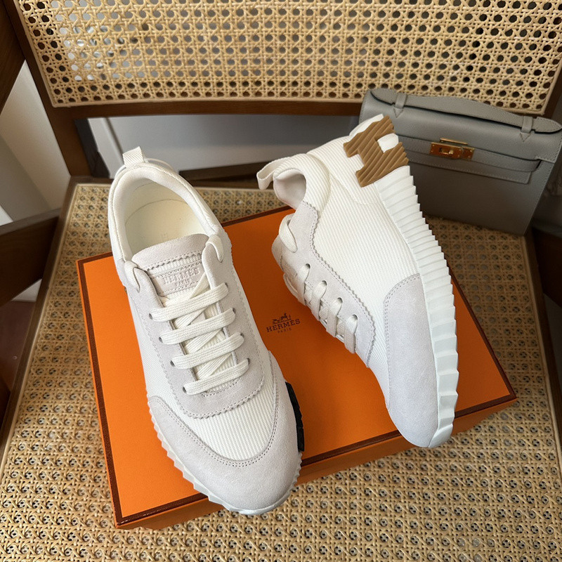 H**mes sneaker