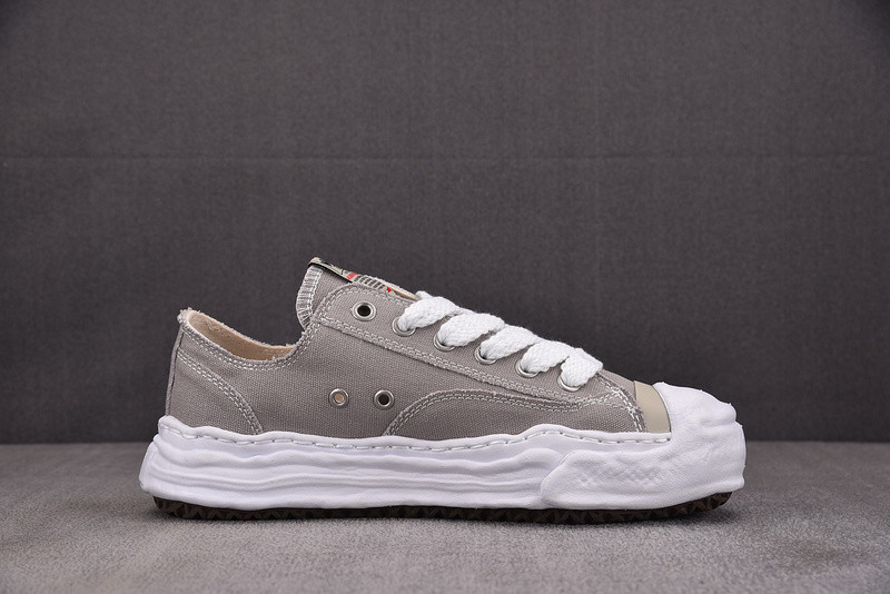 Ma1s0n mihara yasuhiro sneaker