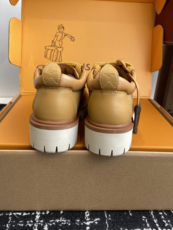 LVT SNEAKERS