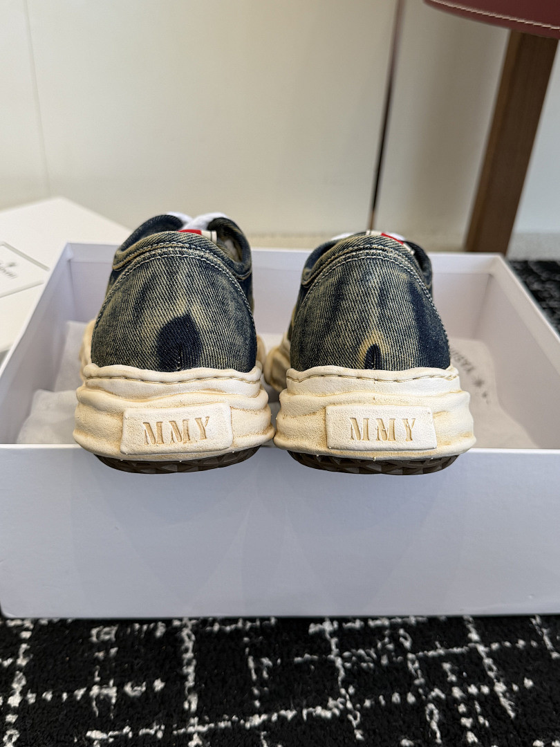 Ma1s0n mihara yasuhiro sneaker