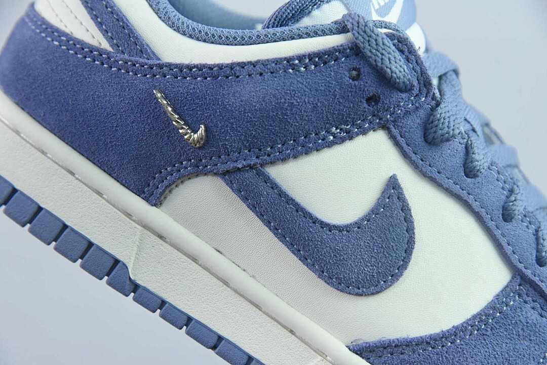 Nike Dunk Low World Indigo IB4417-103