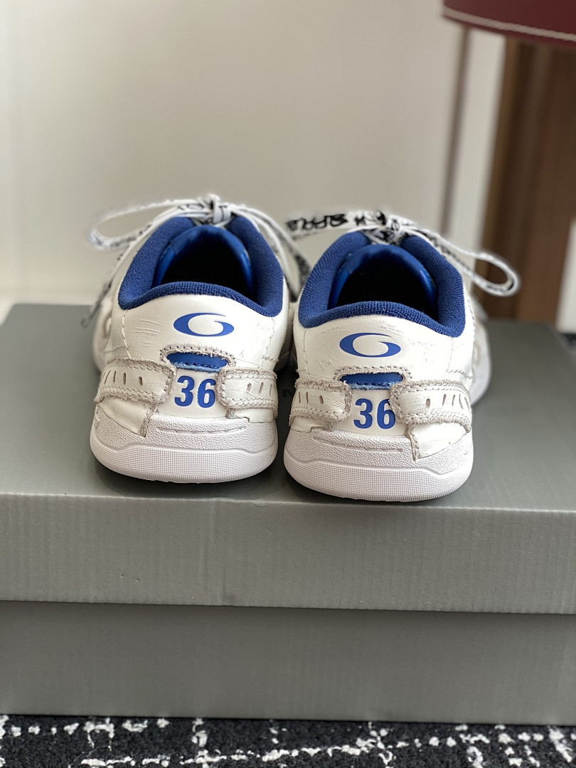 BC SNEAKERS