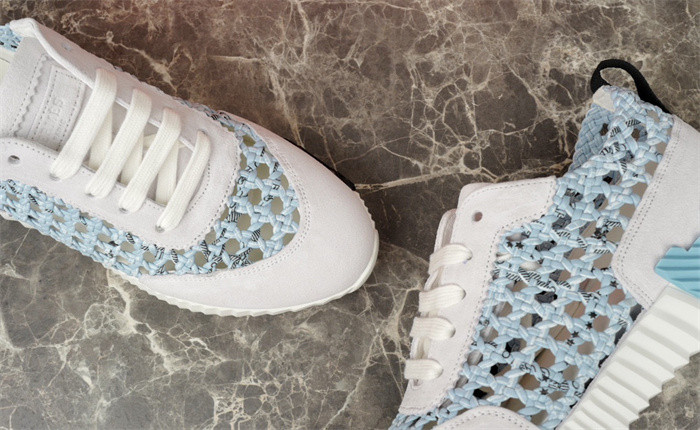 H**mes sneaker