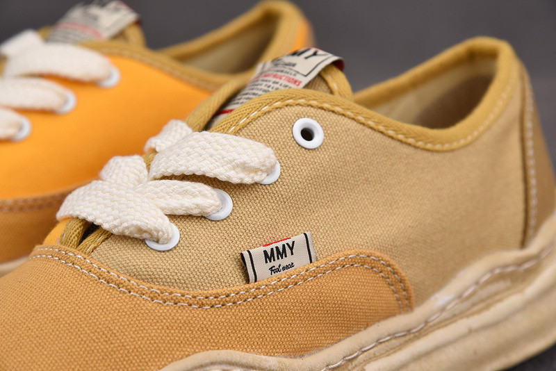 maison mihara yasuhiro sneaker