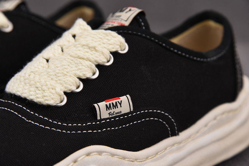 maison mihara yasuhiro sneaker