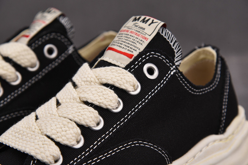 maison mihara yasuhiro sneaker