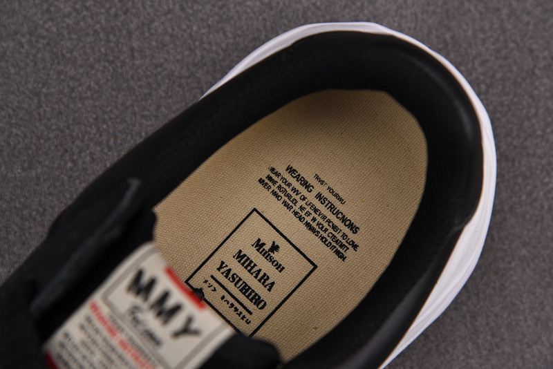 maison mihara yasuhiro sneaker