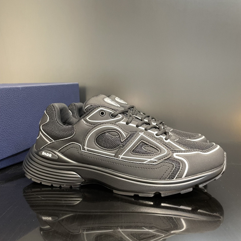 dio* sneaker