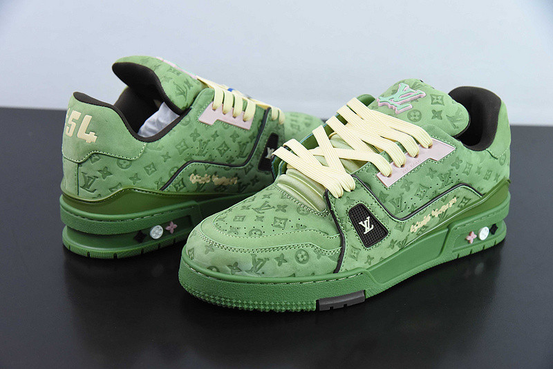 lvt sneakers