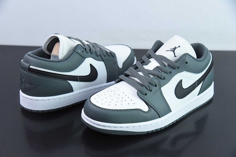 Air Jordan 1 Low GS 