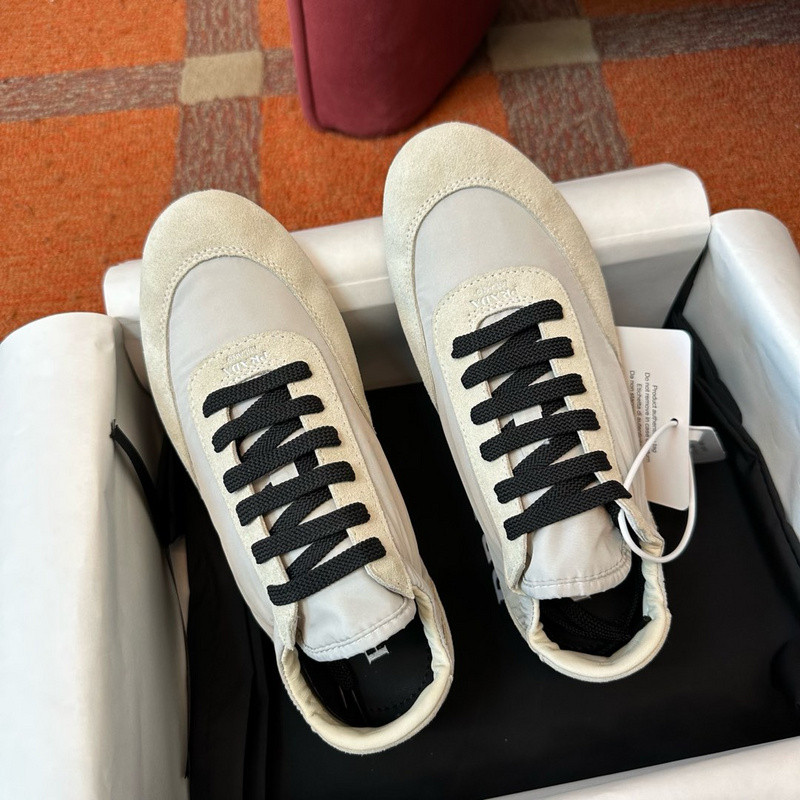 PR SNEAKER