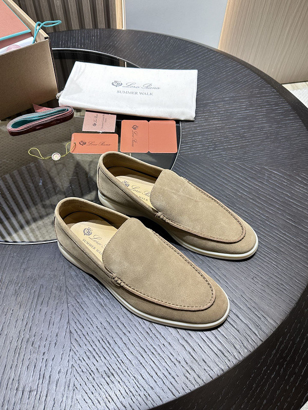 L0r0 P1ana sneaker