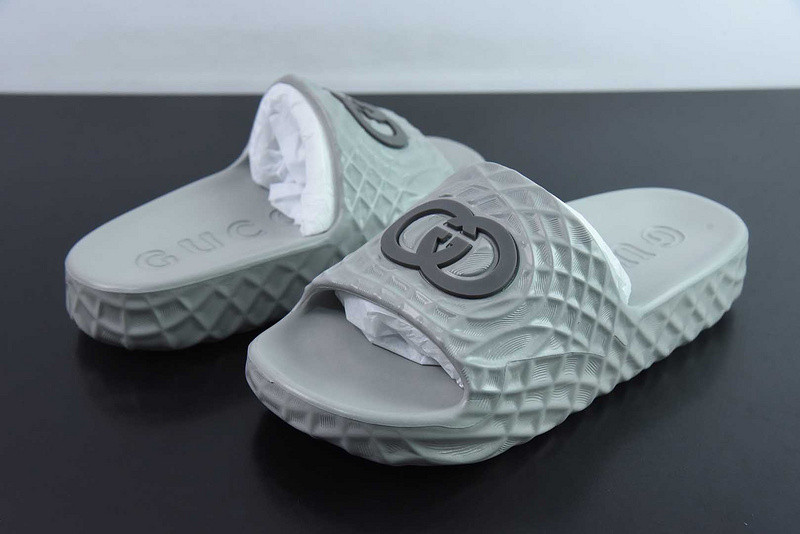 GUCCI SANDALS