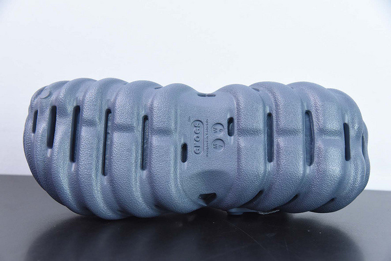 crocs echo clog storm