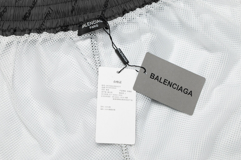 Ba*len*cia*ga clothes