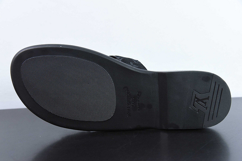 lvt sandals