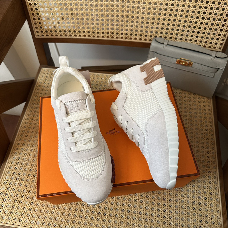 H**mes sneaker