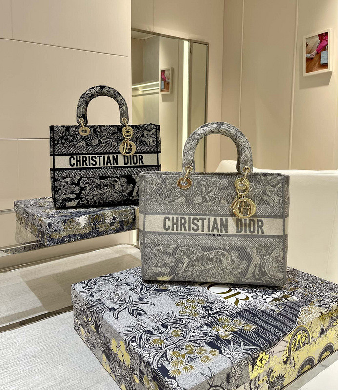 DIor BAG