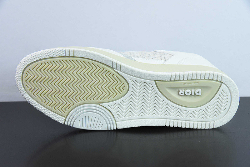 dio* sneaker