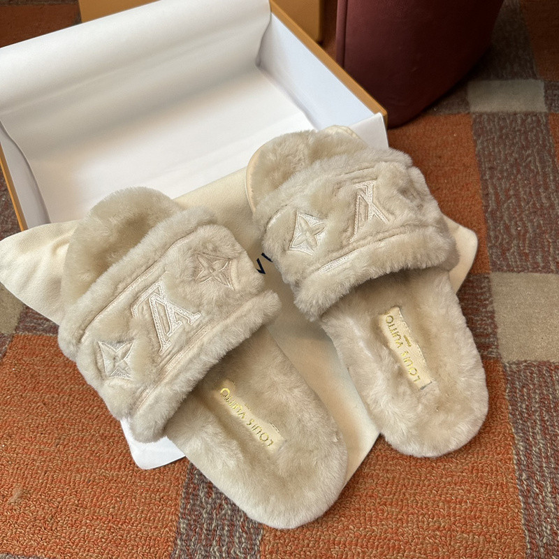 LVT SANDALS