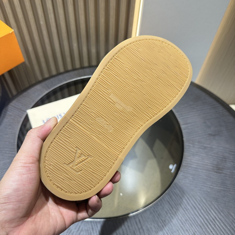 LVT SANDALS