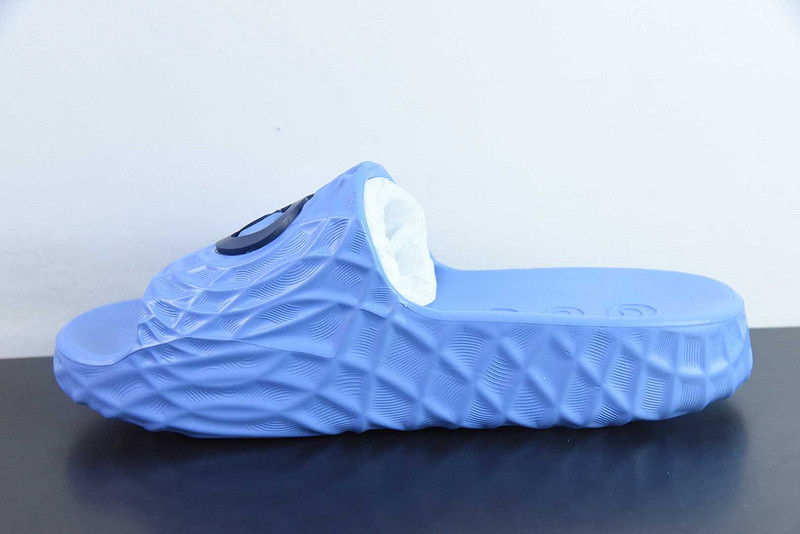 GUCCI SANDALS