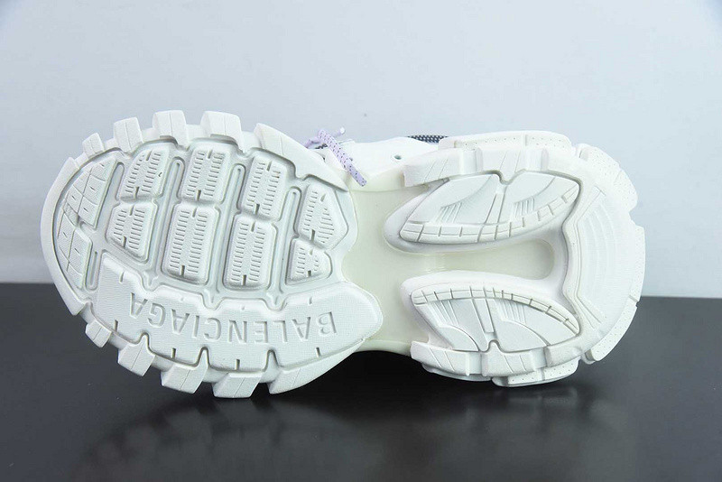 BC TRACK SNEAKER