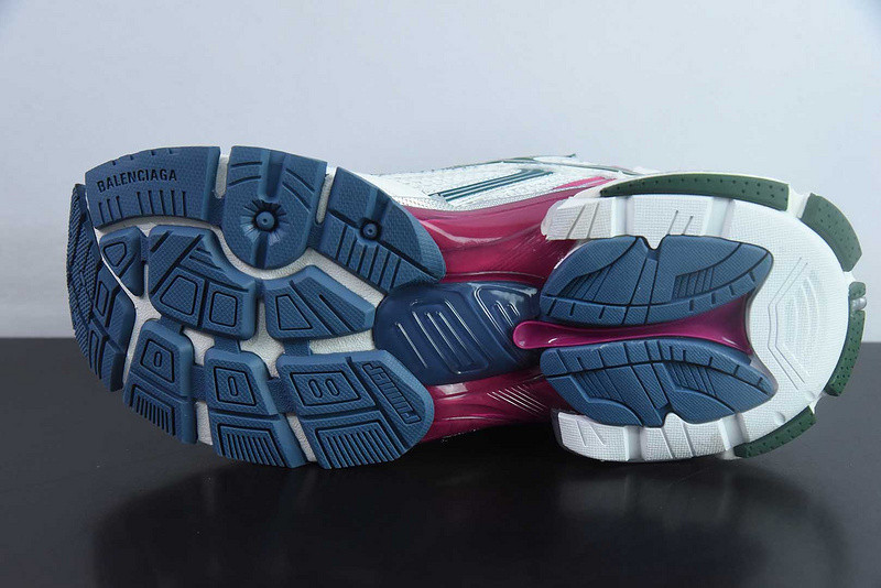 Ba1en*iaga Runner Sneaker
