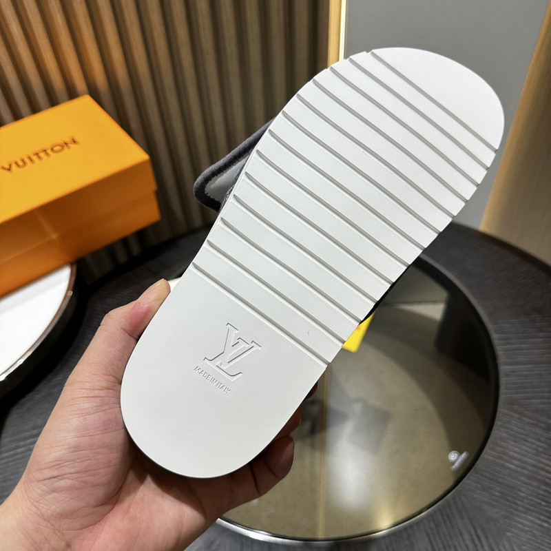 LVT SANDALS