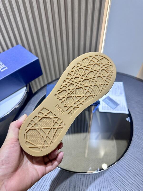 DIO* B33 SNEAKER