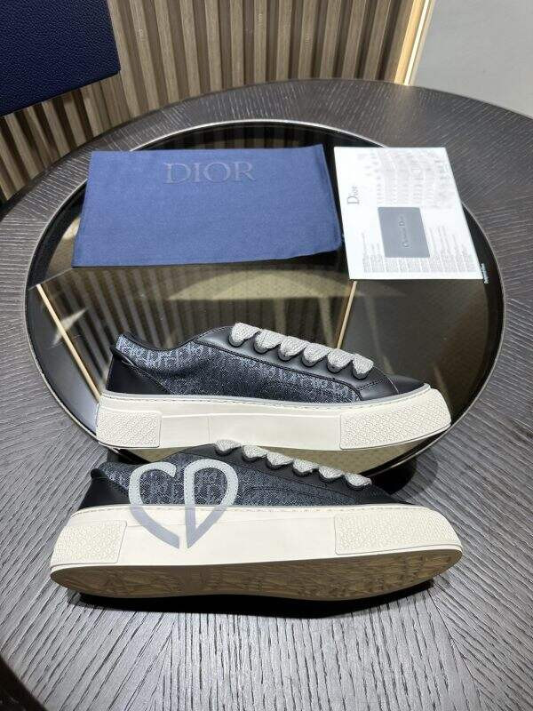 DIO* B33 SNEAKER