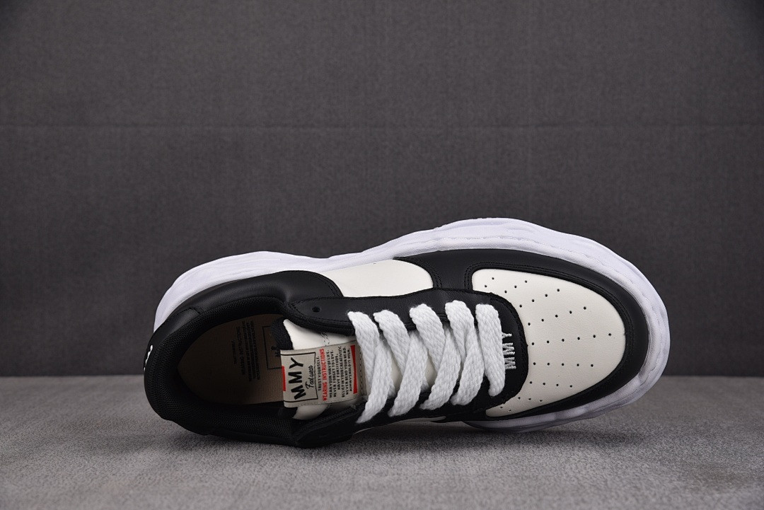 Ma1s0n MIHARA YASUHIRO Sneaker