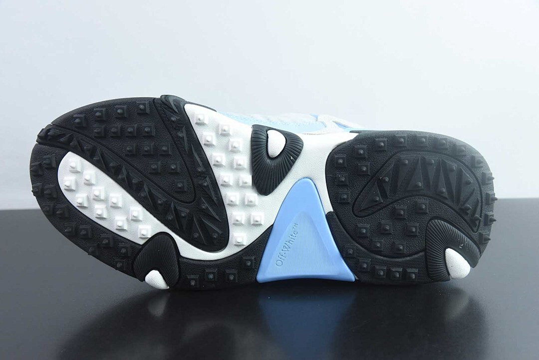 OF C/O ODSY-1000 SNEAKER