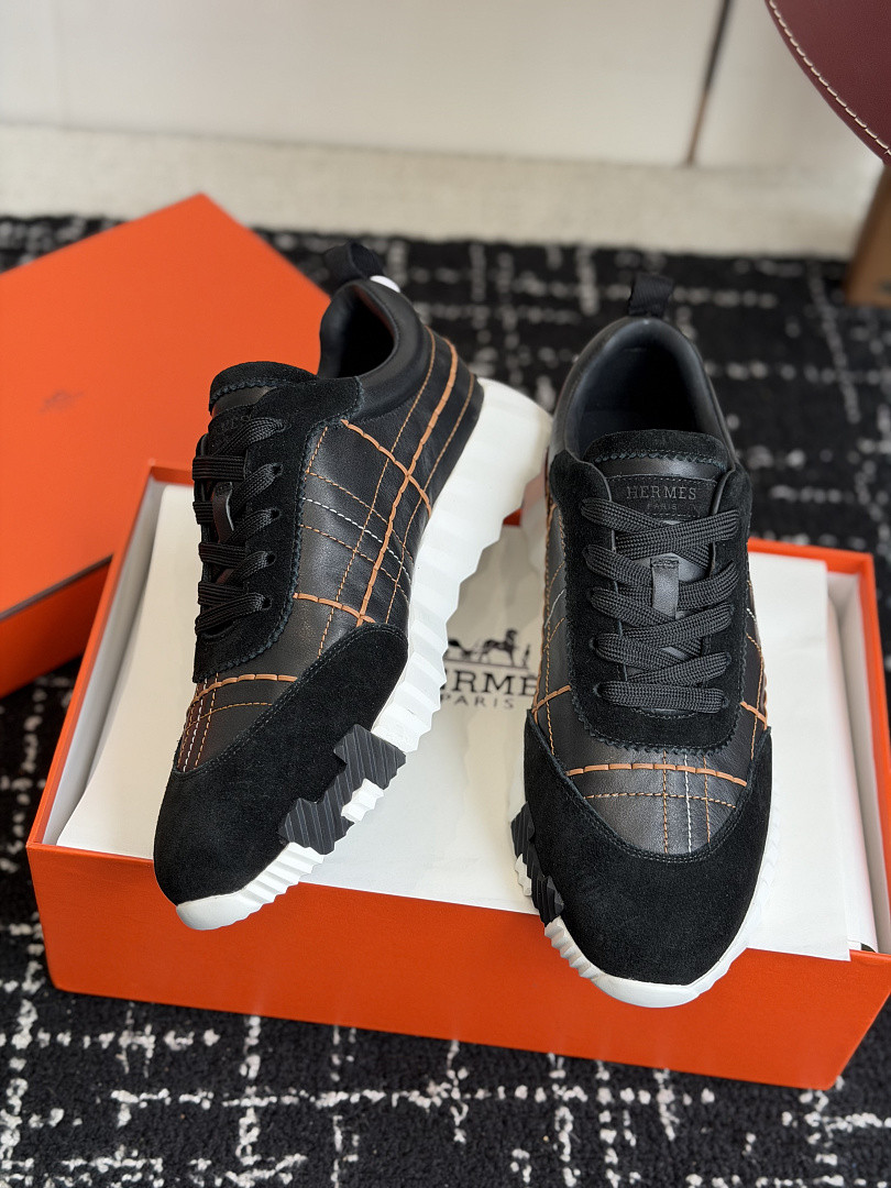 H**me5 Sneaker